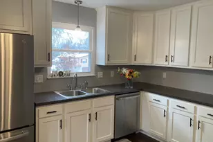 5221 Clearlake Dr, Green Township, OH 45247 - Photo 4