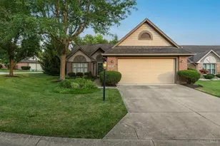 19 Hathaway Commons Dr, Lebanon, OH 45036 - Photo 1