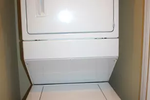 1432 Race St, Cincinnati, OH 45202 - Photo 18