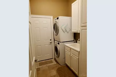 6255 Springdale Road, Colerain Township, OH 45247 - Photo 14