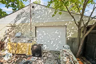 8530 Wuest Rd, Colerain Township, OH 45251 - Photo 38