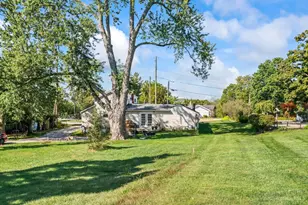 8530 Wuest Rd, Colerain Township, OH 45251 - Photo 16