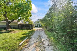 8530 Wuest Rd, Colerain Township, OH 45251 - Photo 34