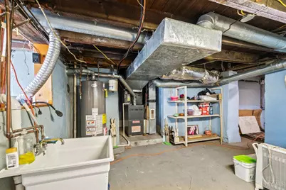 8530 Wuest Road, Colerain Township, OH 45251 - Photo 32