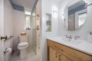 2374 Madison Rd, Cincinnati, OH 45208 - Photo 24