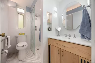 2374 Madison Road #E2F, Cincinnati, OH 45208 - Photo 30