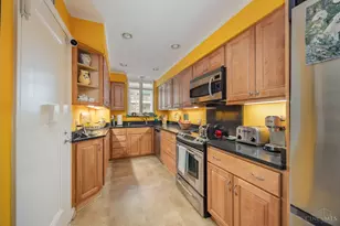 2374 Madison Rd, Cincinnati, OH 45208 - Photo 14