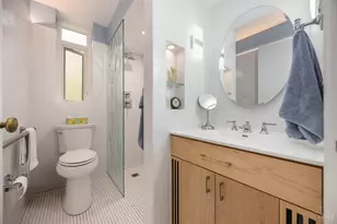 2374 Madison Rd, Cincinnati, OH 45208 - Photo 24