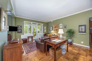 2374 Madison Rd, Cincinnati, OH 45208 - Photo 10