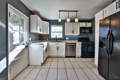 5152 Highview Drive, Cincinnati, OH 45238 - Photo 10