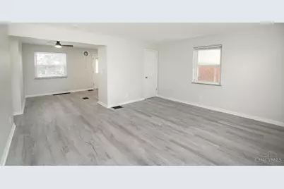 1478 Foxwood Drive, Cincinnati, OH 45231 - Photo 8