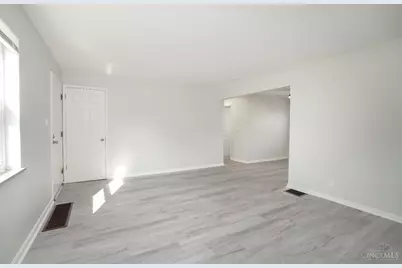 1478 Foxwood Drive, Cincinnati, OH 45231 - Photo 6