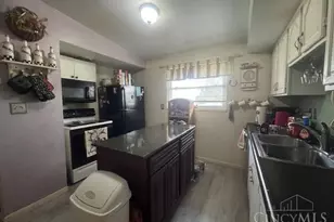 4378 Terrace Dr, Union Township, OH 45245 - Photo 12