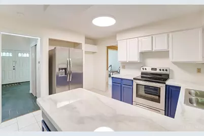 7154 Goldengate Drive, Anderson Township, OH 45244 - Photo 14