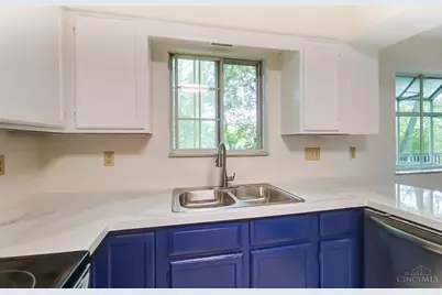 7154 Goldengate Drive, Anderson Township, OH 45244 - Photo 12