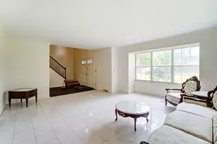 7154 Goldengate Dr, Anderson Township, OH 45244 - Photo 8