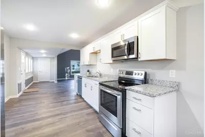 125 Morris Street, Bethel, OH 45106 - Photo 2