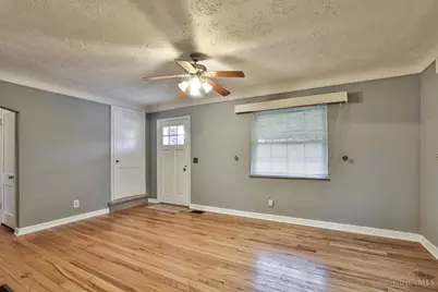 4425 Clifford Road, Deer Park, OH 45236 - Photo 6