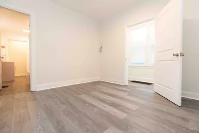 1909 Pogue Avenue, Cincinnati, OH 45208 - Photo 8