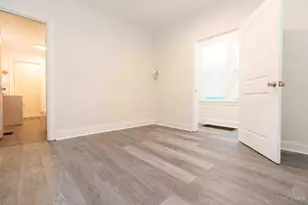 1909 Pogue Ave, Cincinnati, OH 45208 - Photo 8