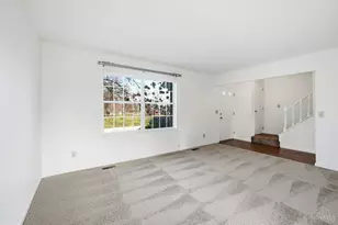 6419 Timberhill Ct, Delhi Township, OH 45233 - Photo 8