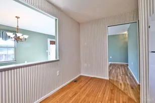 5340 Meadow Walk Ln, Green Township, OH 45247 - Photo 14