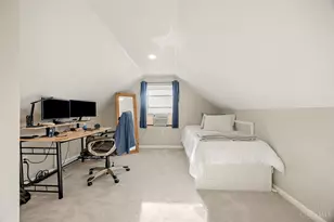 8521 Darnell Ave, Sycamore Township, OH 45236 - Photo 16