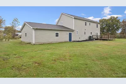 21602 Woodville Road, Perry Township, OH 45107 - Photo 4