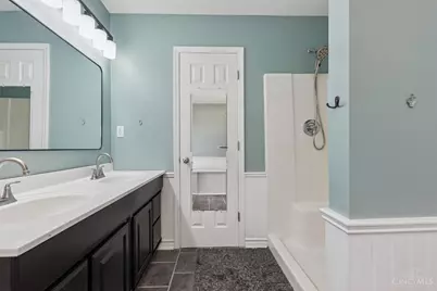 21602 Woodville Road, Perry Township, OH 45107 - Photo 32