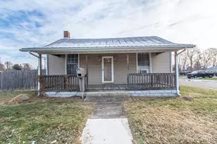 900 N Maple St, Eaton, OH 45320 - Photo 1