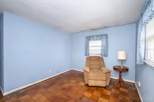 8444 Flamingo Ln, Colerain Township, OH 45239 - Photo 18