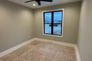 2259 McKinley Farms Ln, Monroe Township, OH 45157 - Photo 10