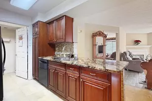 4210 Endeavor Dr, Colerain Township, OH 45252 - Photo 14