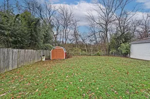 8801 Tudor Ct, Sycamore Township, OH 45242 - Photo 26
