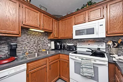 1366 Buxton Meadows Drive, Batavia Township, OH 45102 - Photo 8