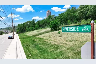 1922 Riverside Drive, Cincinnati, OH 45202 - Photo 12