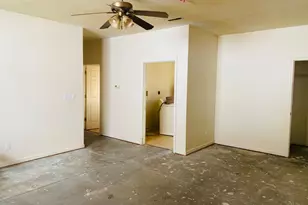 6310 Vine St, Elmwood Place, OH 45216 - Photo 4