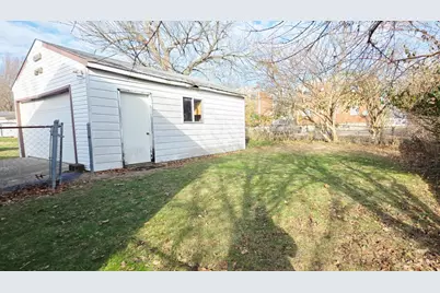 4268 Glenway Avenue, Deer Park, OH 45236 - Photo 8