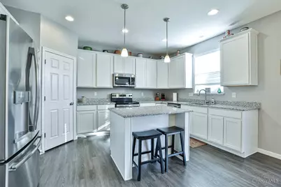 5810 Turning Leaf Way, Hamilton Township, OH 45039 - Photo 10