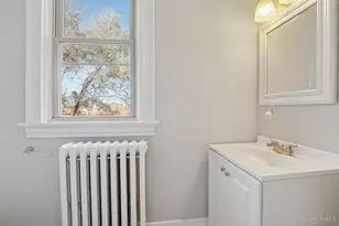 1212 Bates Ave, Cincinnati, OH 45225 - Photo 10