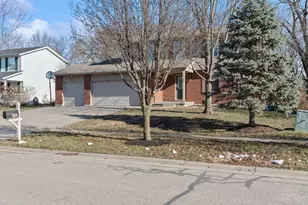 140 Hollytree Dr, Monroe, OH 45044 - Photo 2