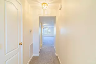 2021 Commons Circle, Batavia Township, OH 45103 - Photo 4