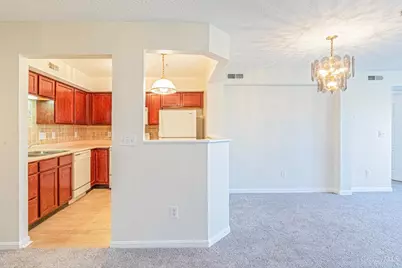 2021 Commons Circle #2F, Batavia Township, OH 45103 - Photo 8