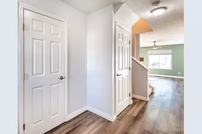 5276 Bay Pointe Drive, Mason, OH 45040 - Photo 8