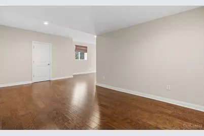 8016 Acorn Trail, Hamilton Township, OH 45039 - Photo 36