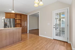 8016 Acorn Trail, Hamilton Township, OH 45039 - Photo 14