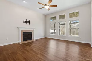 8016 Acorn Trail, Hamilton Township, OH 45039 - Photo 10