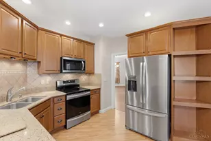 8016 Acorn Trail, Hamilton Township, OH 45039 - Photo 18