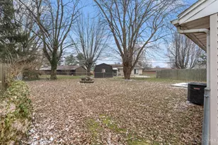 558 Brooke Blvd, Wilmington, OH 45177 - Photo 22