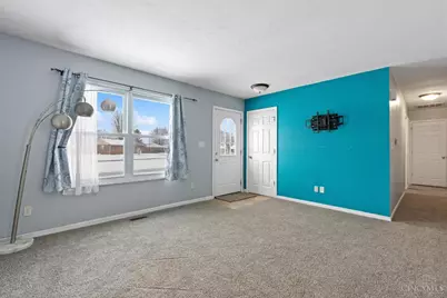 558 Brooke Boulevard, Wilmington, OH 45177 - Photo 4